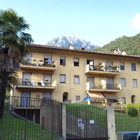 Apartamento La Casa Della Nonna Sara Abbadia Lariana